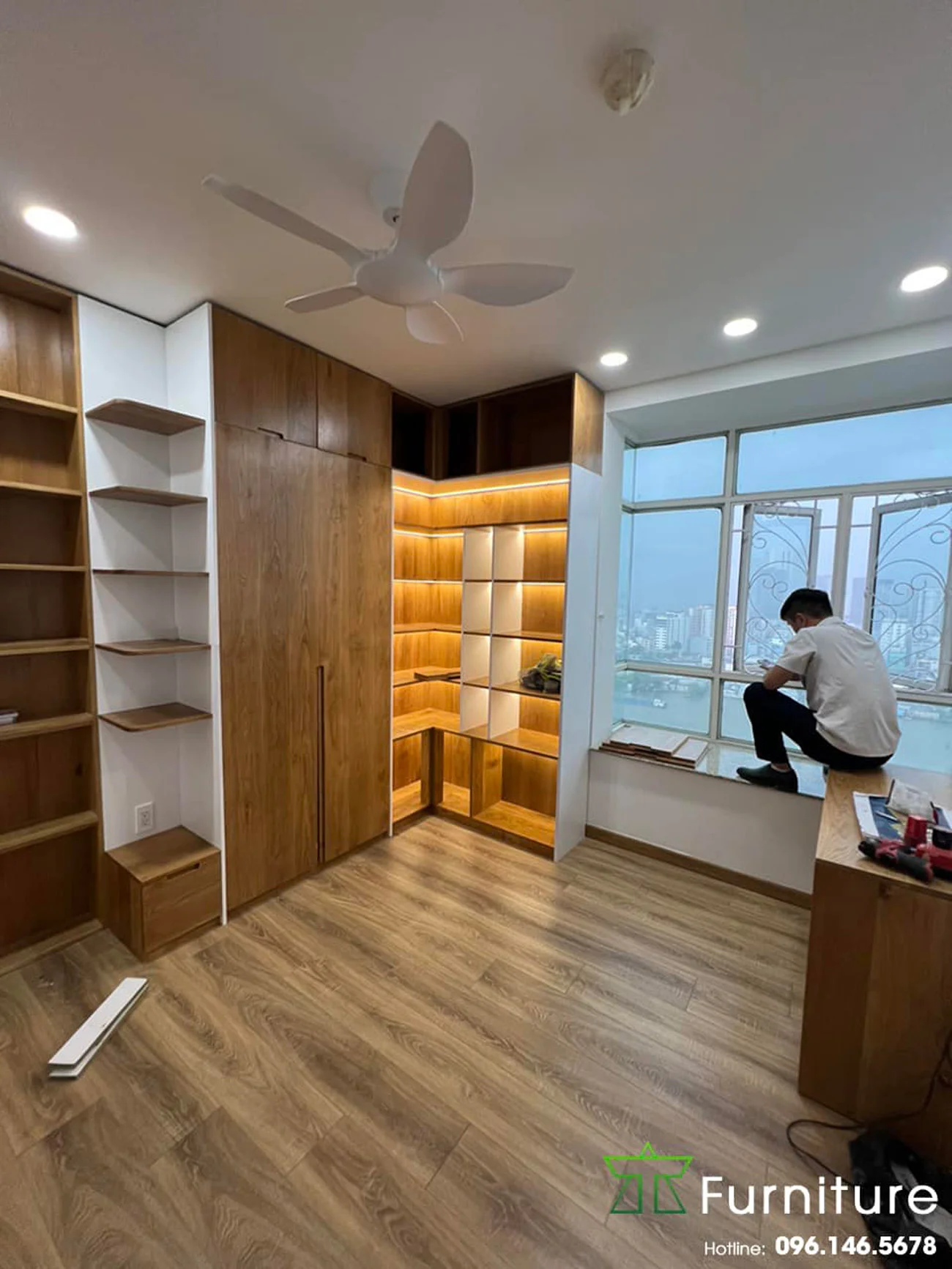 Tối Ưu Không Gian Với Nội Thất Thông Minh Thiet ke thi cong phong lam viec chung cu cao cap Sai Gon